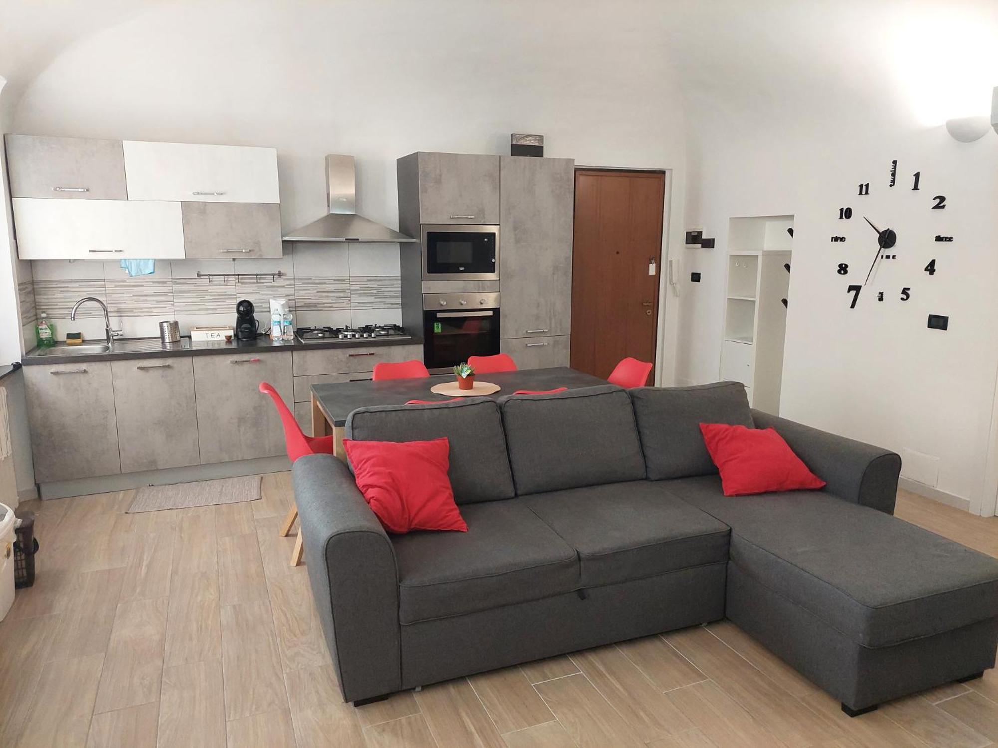 Novi Outlet Apartment Novi Ligure Exterior foto
