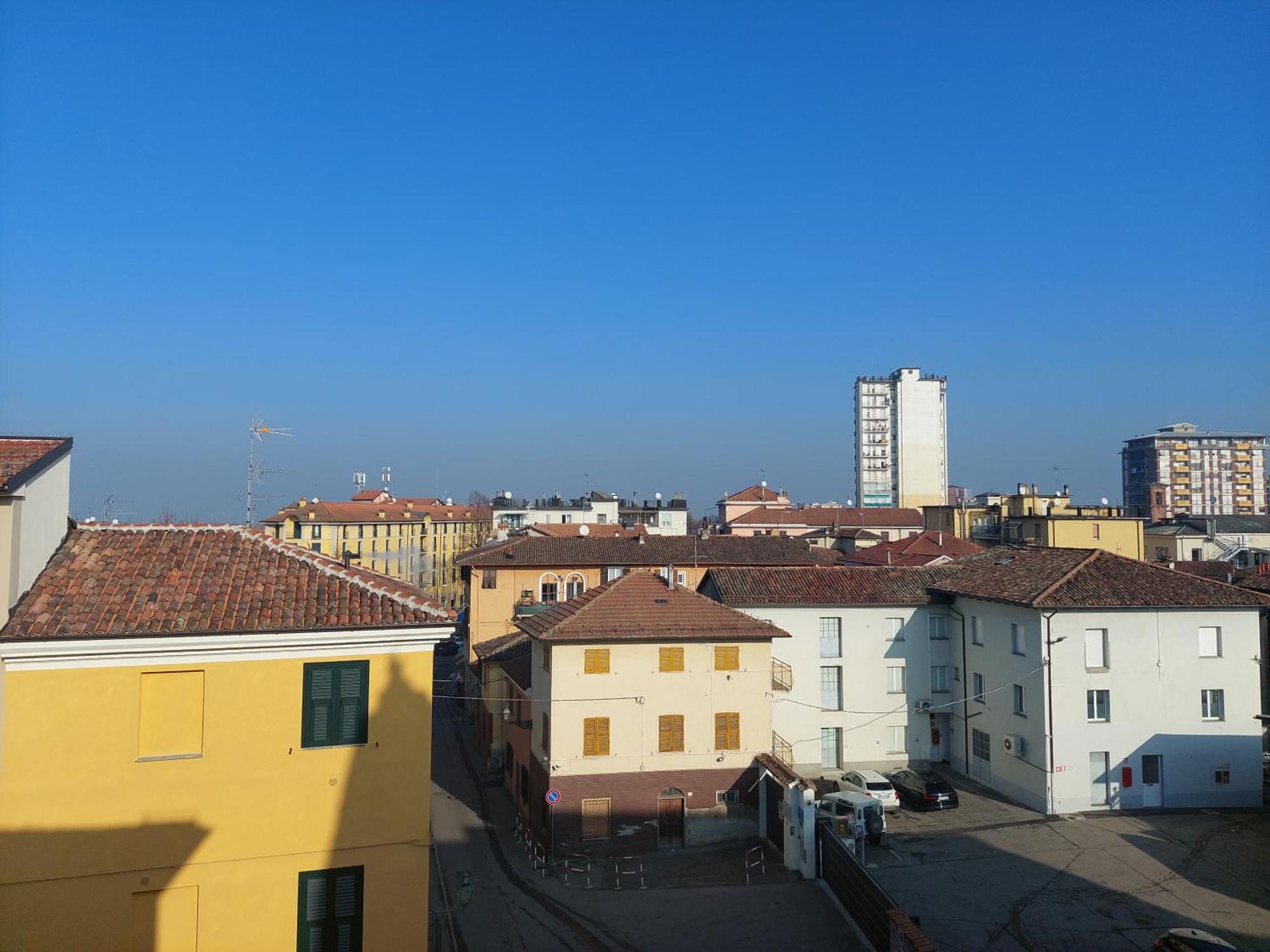 Novi Outlet Apartment Novi Ligure Exterior foto